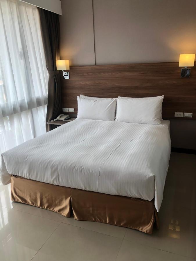 Hotel Leisure Beitou Тайбэй Экстерьер фото