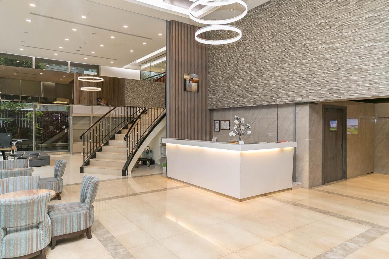 Hotel Leisure Beitou Тайбэй Экстерьер фото